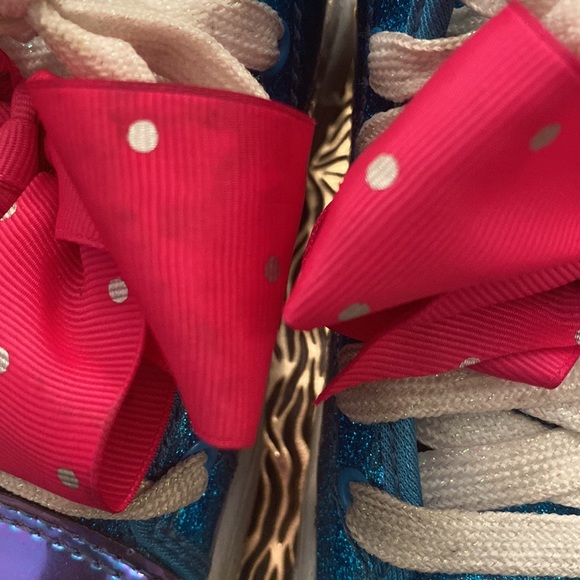 JoJo Siwa High Top Glitter Sneakers - Picture 5 of 8